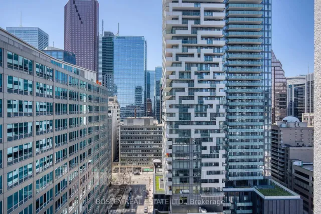 Additional image 39 of 50 Lombard St Unit 2104