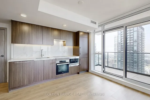 Additional image 11 of 38 Widmer St Unit 4211