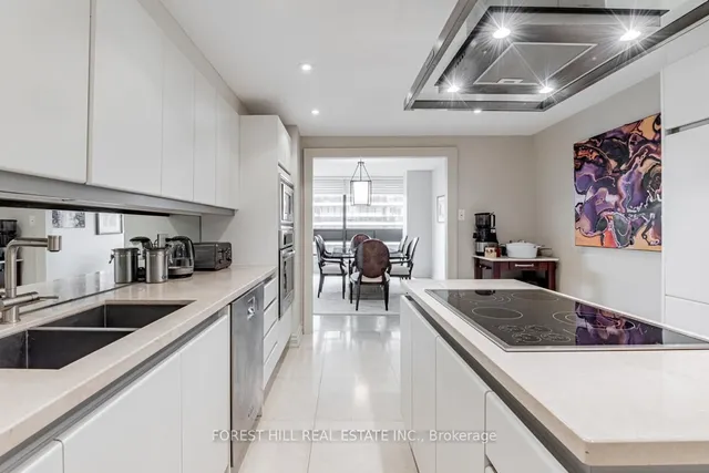 Additional image 19 of 55 Prince Arthur Ave Unit 901