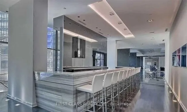 Additional image 36 of 38 Grenville St Unit 1107