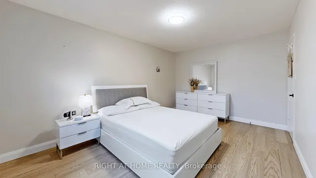 Additional image 21 of 16 Graybark Cres