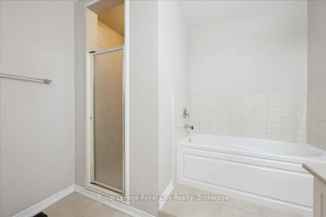 Additional image 19 of 701 Homer Watson Blvd Unit 86