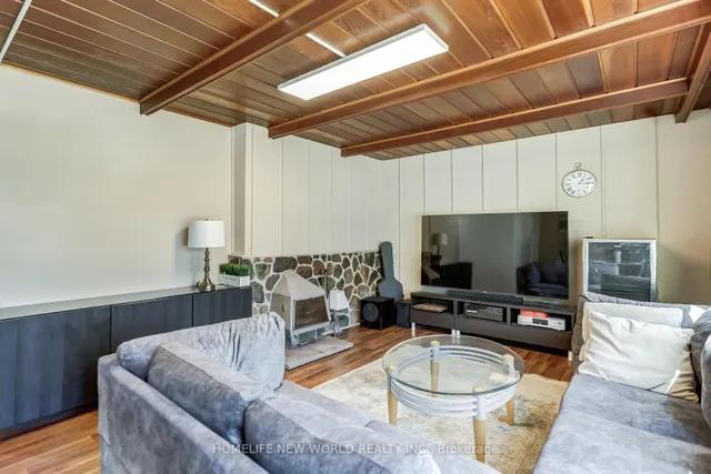 Additional image 9 of 9 Ladysbridge Dr