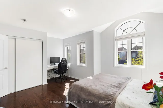 Additional image 30 of 20 Miracle Tr