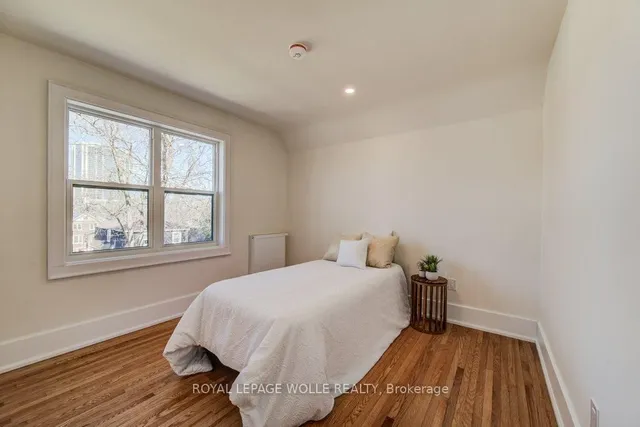 Additional image 16 of 34 Severn Ave