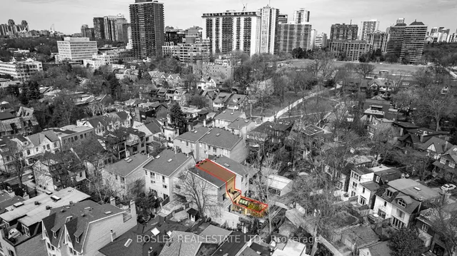 Additional image 44 of 95 Summerhill Ave Unit 10
