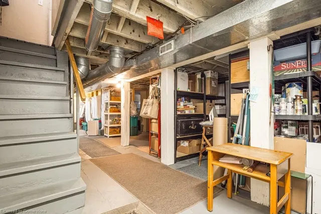 Additional image 34 of 62 Locke St