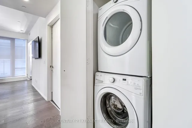 Additional image 22 of 1 Bloor St Unit 526