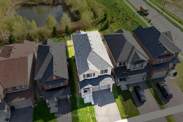 Additional image 50 of 12 Midhurst Hts