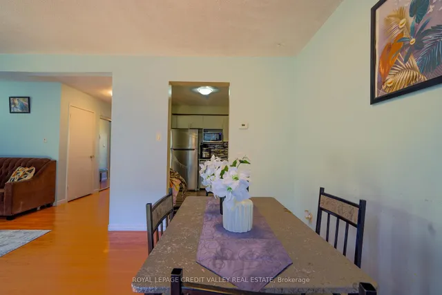 Additional image 15 of 8 Sandringham Crt