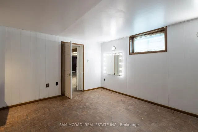 Additional image 27 of 1498 Fisher Ave