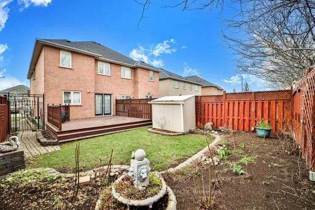 Additional image 10 of 413 Oaktree Circ