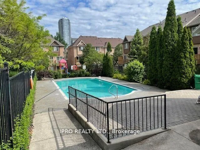 Additional image 32 of 50 Strathaven Dr Unit 126
