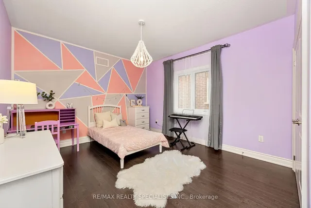 Additional image 28 of 1310 Raspberry Terr