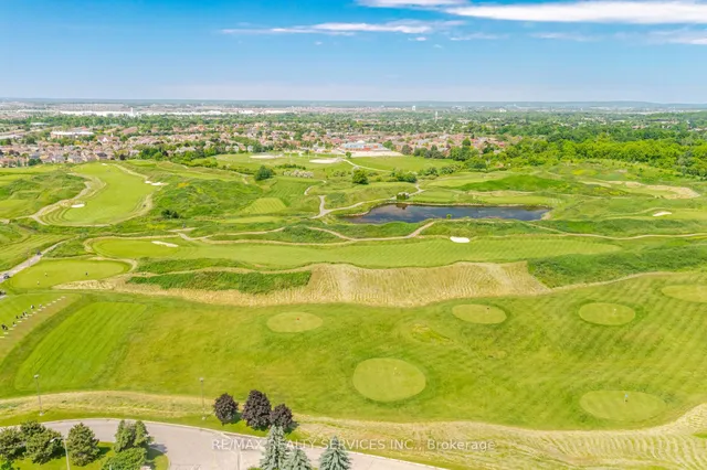 Additional image 46 of 69 Harbourtown Cres