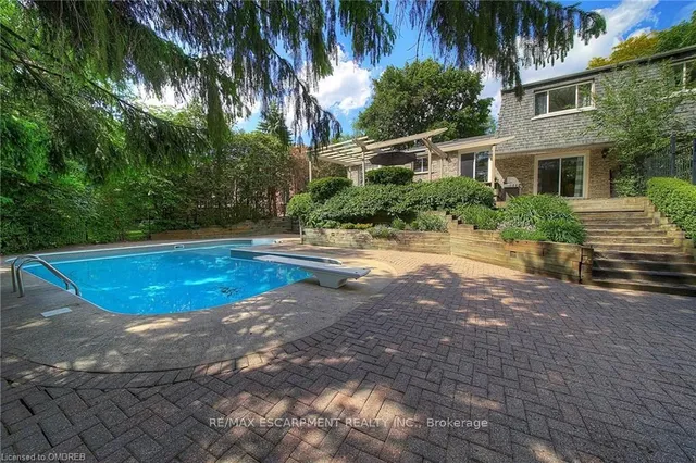 Additional image 47 of 170 Cavendish Crt