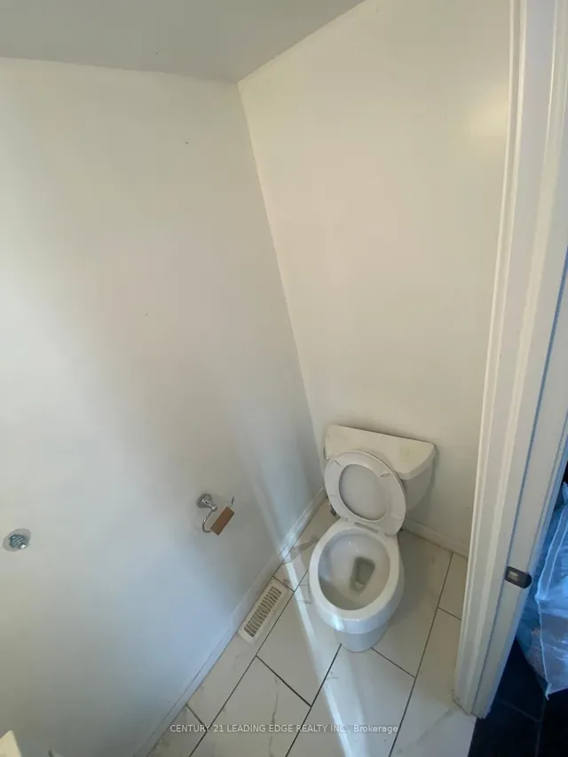 Additional image 30 of 257 Morgan Ave