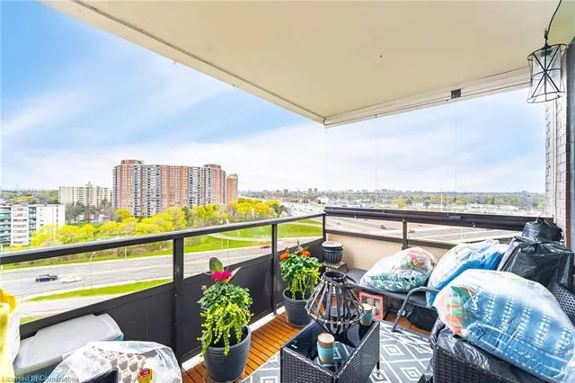 Additional image 29 of 551 The West Mall Rd Unit 1219