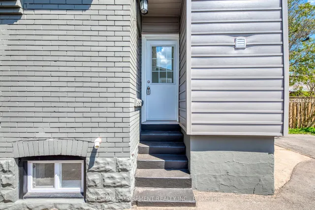 Additional image 40 of 176 Garside Ave