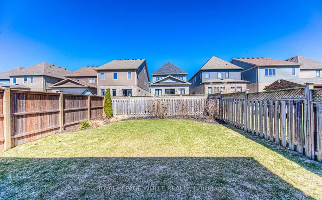 Additional image 35 of 18 Creek Ridge St