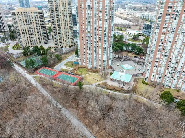 Additional image 37 of 7 Concorde Pl Unit 1005