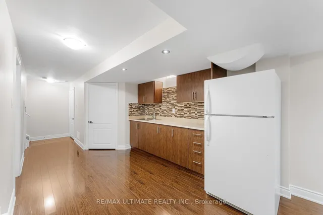 Additional image 34 of 73 Eastway St