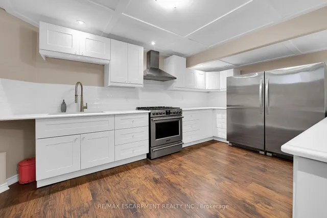 Additional image 40 of 56 Nanaimo Cres