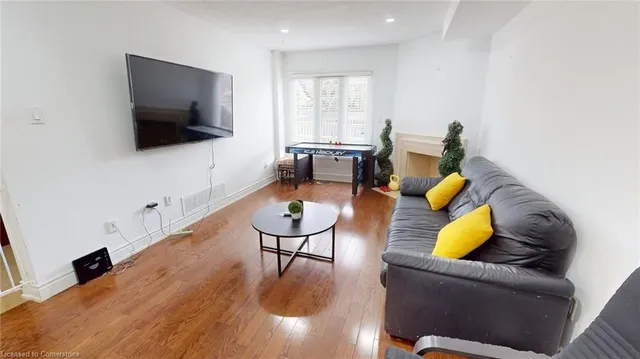 Additional image 13 of 438 Ojibway Trail