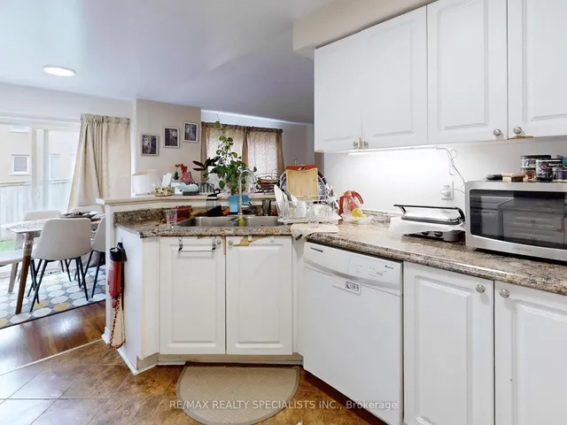 Additional image 9 of 5223 Fairford Cres Unit 90