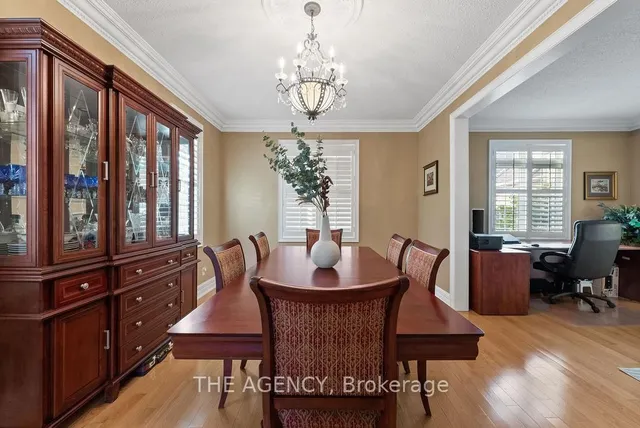 Additional image 20 of 4 Pride Crt