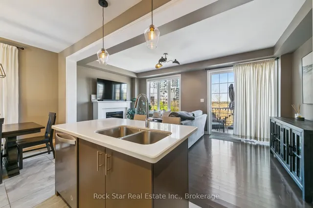 Additional image 16 of 3150 BLACKFRIAR Common