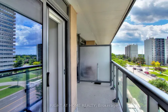 Additional image 28 of 30 Meadowglen Pl Unit 507