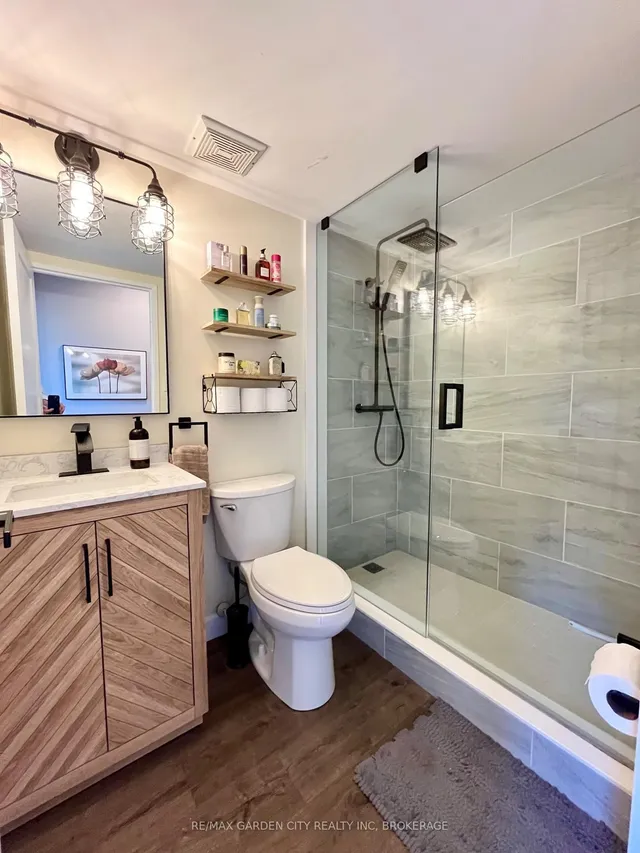 Additional image 26 of 700 Dynes Rd Unit 317