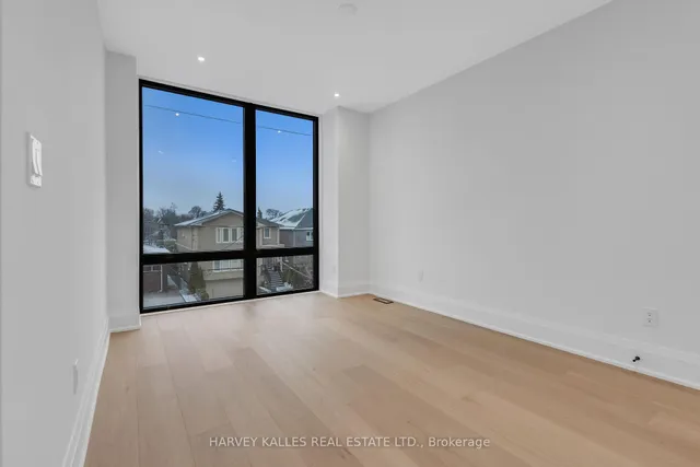 Additional image 37 of 681 Glencairn Ave