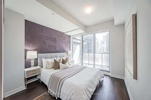 Additional image 17 of 115 Blue Jays Way Unit 2702