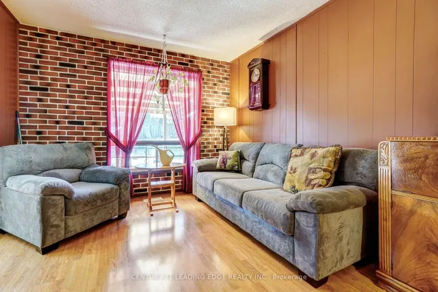 Additional image 32 of 84 Robbinstone Dr