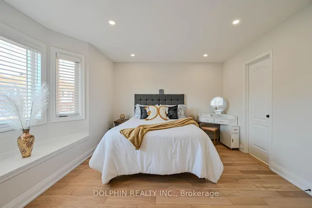 Additional image 20 of 907 Tambourine Terr