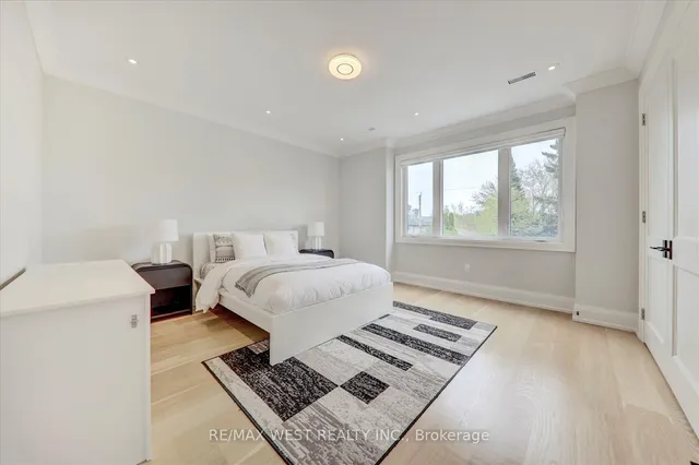 Additional image 31 of 232 Ellerslie Ave