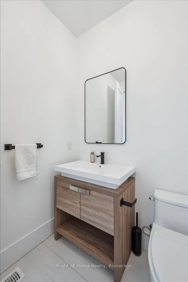 Additional image 24 of 817 King Rd