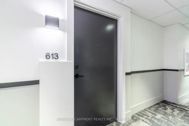 Additional image 2 of 600 North Service Rd Unit 613