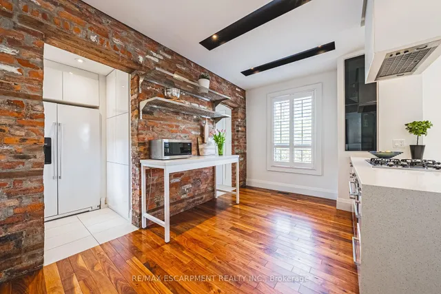 Additional image 14 of 78 Colbourne St