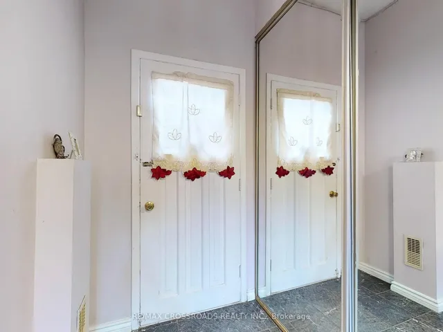 Additional image 28 of 62 Ernest Ave