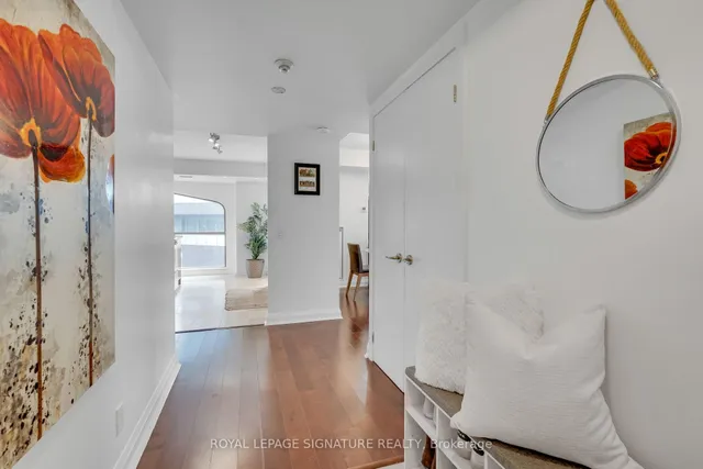 Additional image 33 of 3 McAlpine St Unit 411