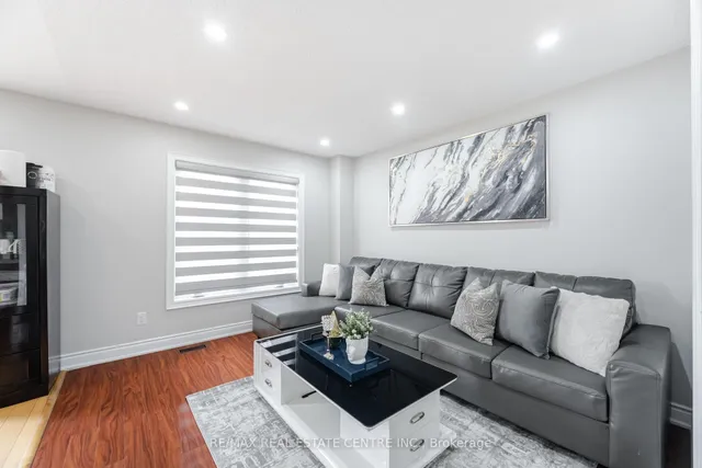 Additional image 18 of 27 Woodsend Ru