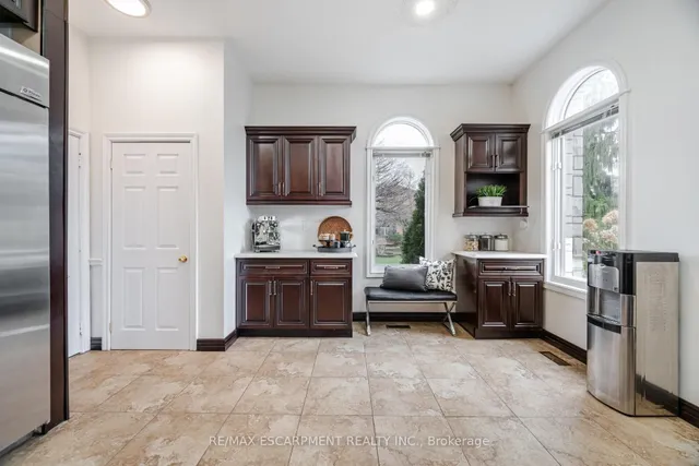 Additional image 17 of 31 Ingrid Crt