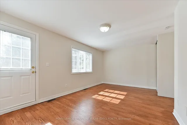 Additional image 17 of 454 Donlands Ave