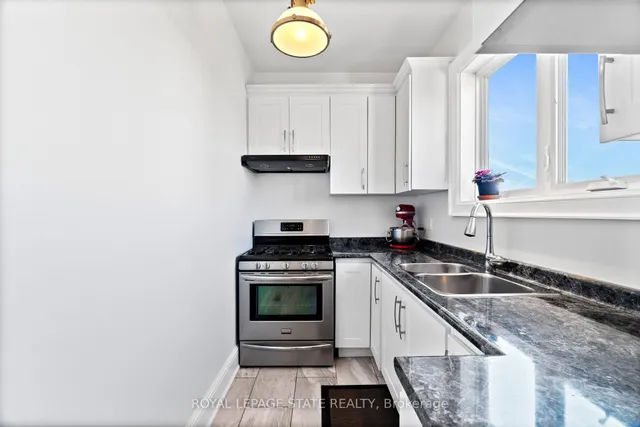 Additional image 18 of 211 Lewis Rd