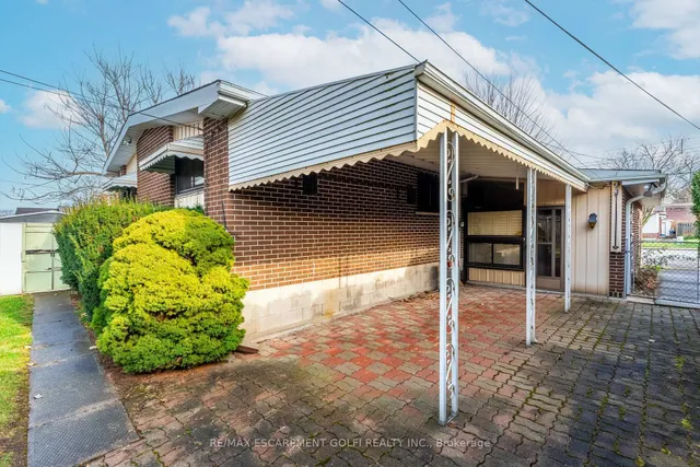 Additional image 39 of 60 Sunrise Dr