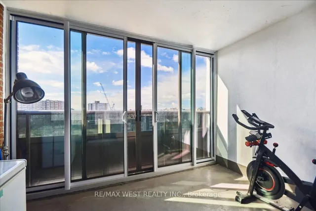 Additional image 5 of 625 The West Mall N/A Unit 1009