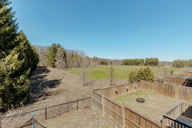 Additional image 15 of 340 Shady Glen Cres